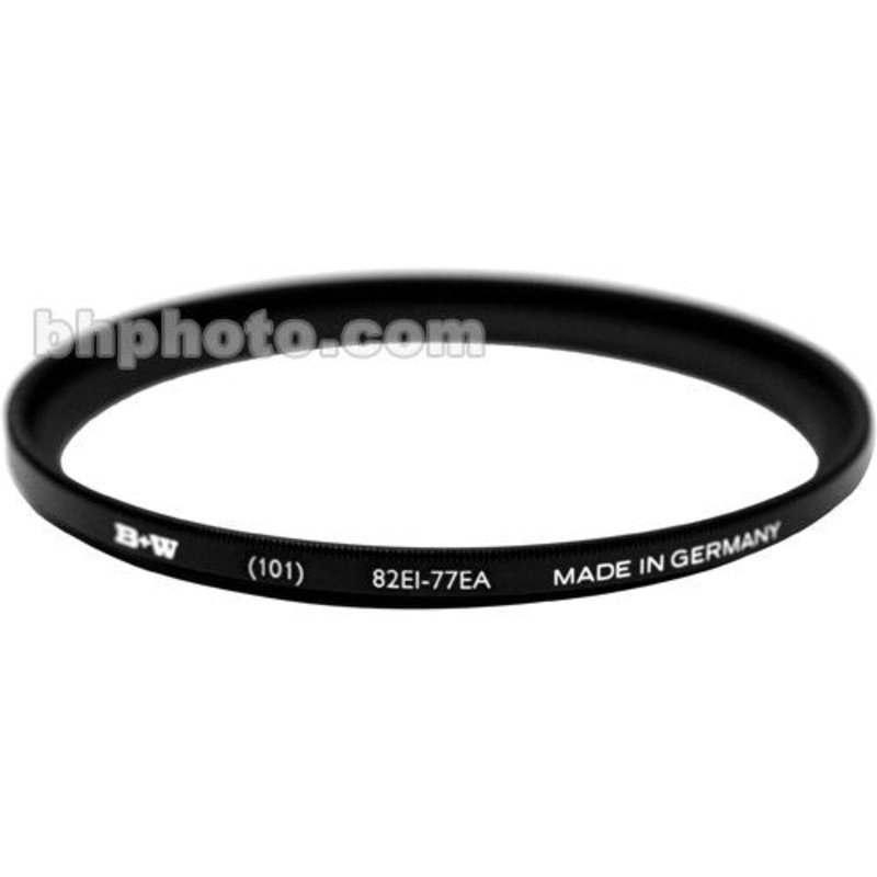 B+W 77-82mm Step-Up Ring