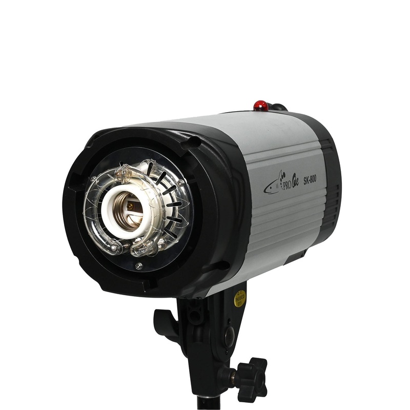 Pro One SK-800 Studio Flash