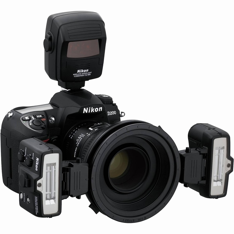 Nikon R1C1 Wireless Close-Up Speedlight Kit for Nikon Digital SLR Cameras