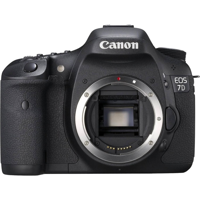 Canon EOS 7D Digital SLR Body - Like New