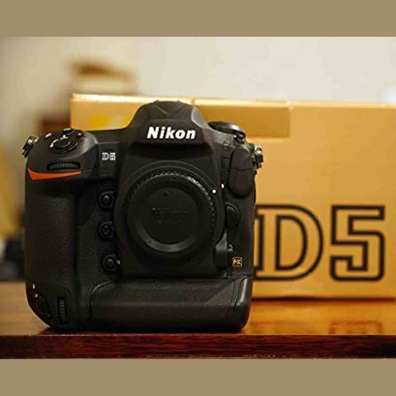 Nikon D5 20.8 MP FX-Format Digital SLR Camera Body (CF Version) (International Version) No Warranty - Used