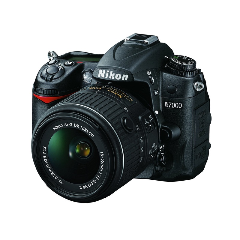 Nikon D7000 16.2 Megapixel Digital SLR Camera with 18-55mm Lens (Black) - Used