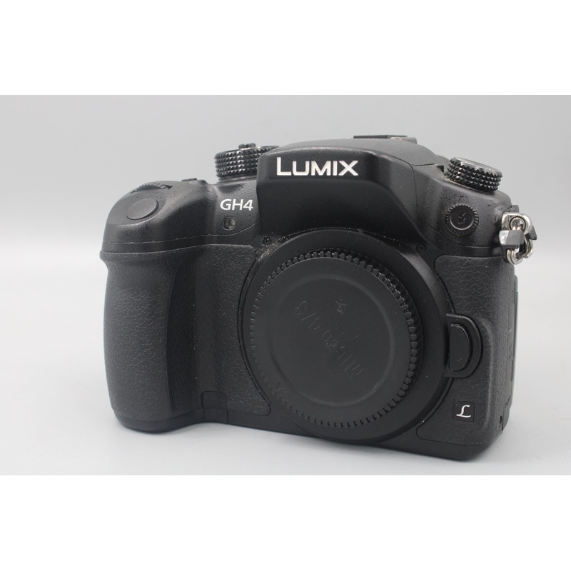Used Panasonic Lumix GH4 4K 16MP Touch Screen Used Very Good
