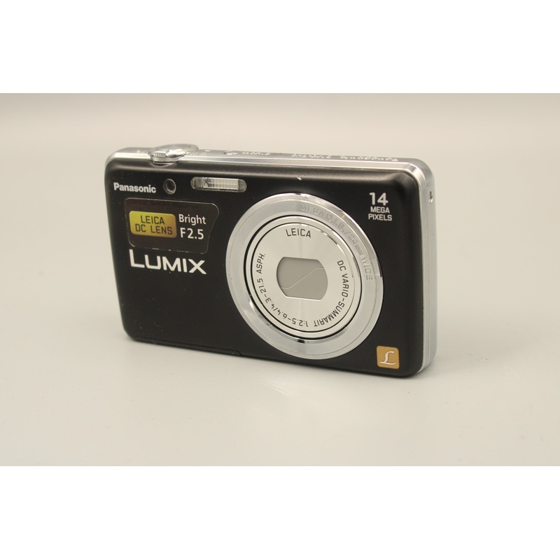 Used Panasonic Lumix FH6 14MP Used Very Good