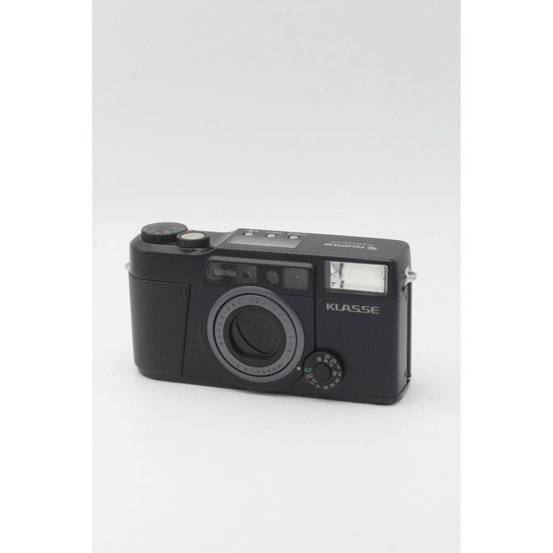 Used Fujifilm Klasse Black F2.8 with 38mm lens - Used Very Good