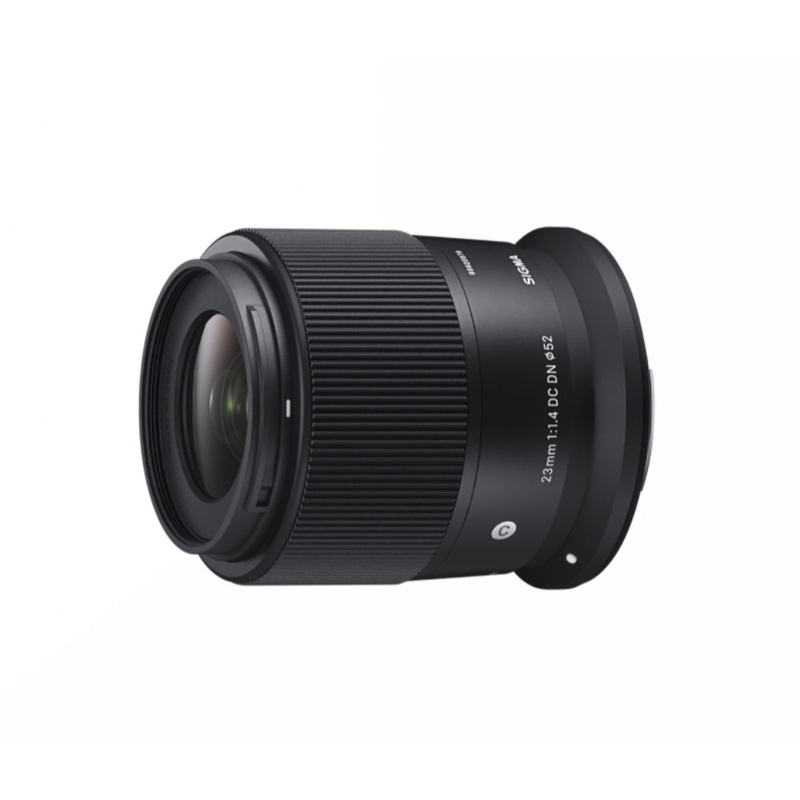 Sigma 16mm f/1.4 DC DN Contemporary Lens for Canon RF