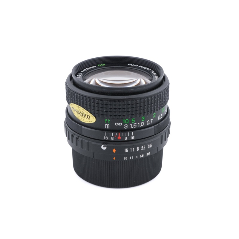 Fuji 28mm f3.5 EBC X-Fujinon-W DM