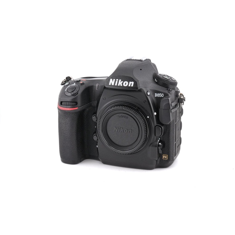 Nikon D850