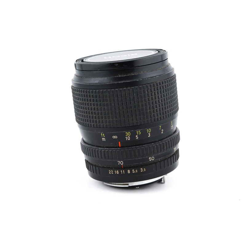 Ricoh 35-70mm f3.5 Rikenon XR Macro
