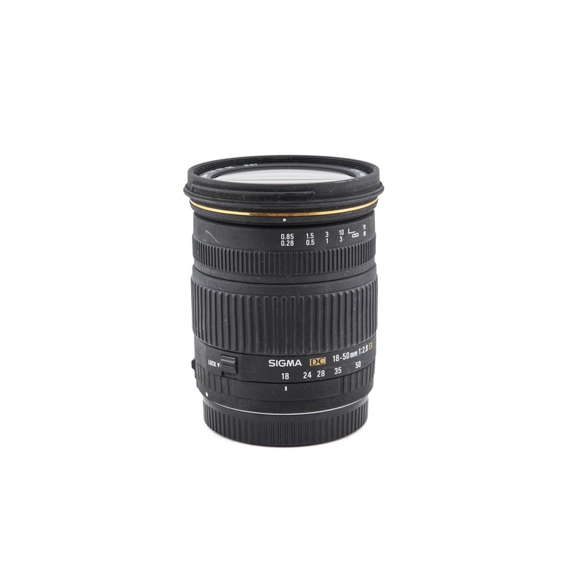 Sigma 18-50mm f2.8 EX DC
