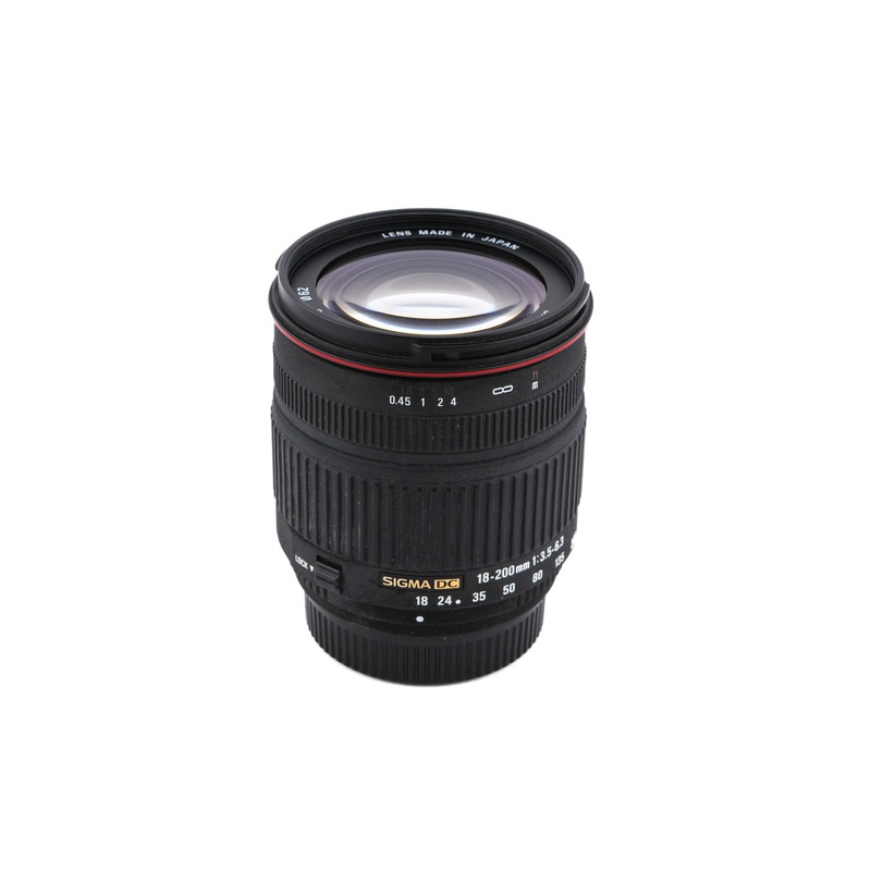 Sigma 18-200mm 3.5-6.3 DC