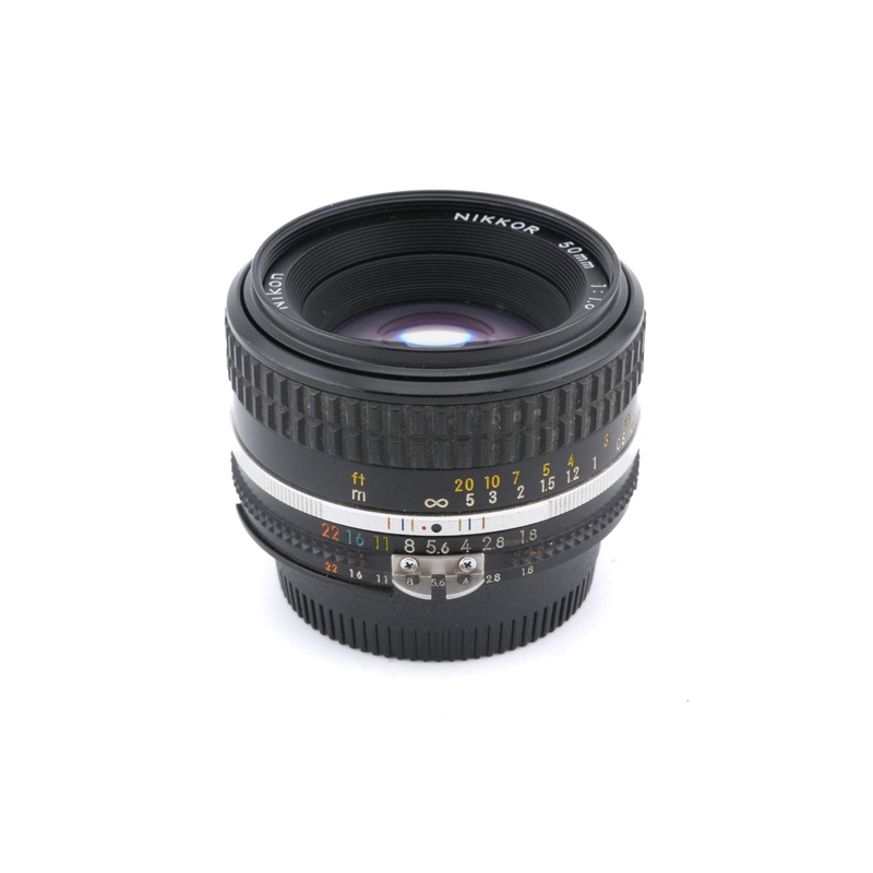 Nikon 50mm f1.8 Nikkor AI-S (Long Nose)
