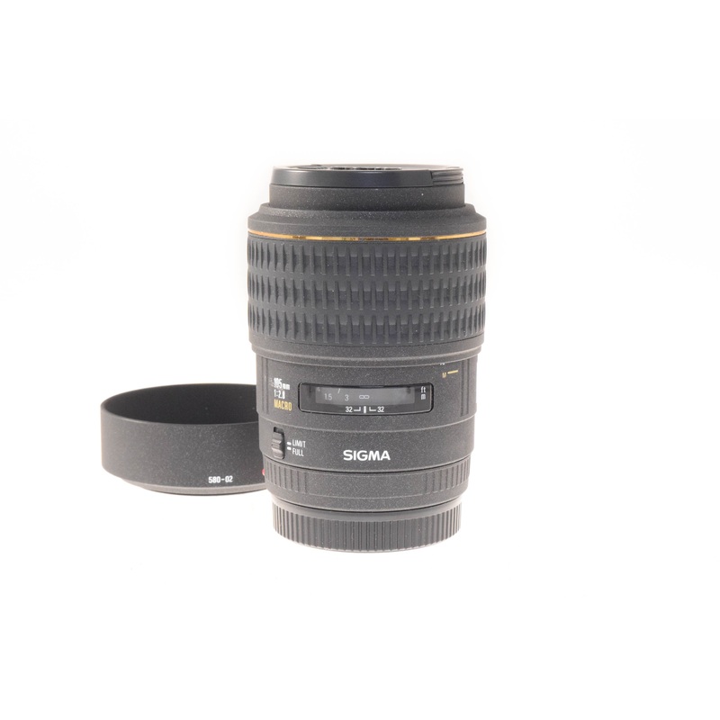 Sigma 105mm f2.8 EX Macro