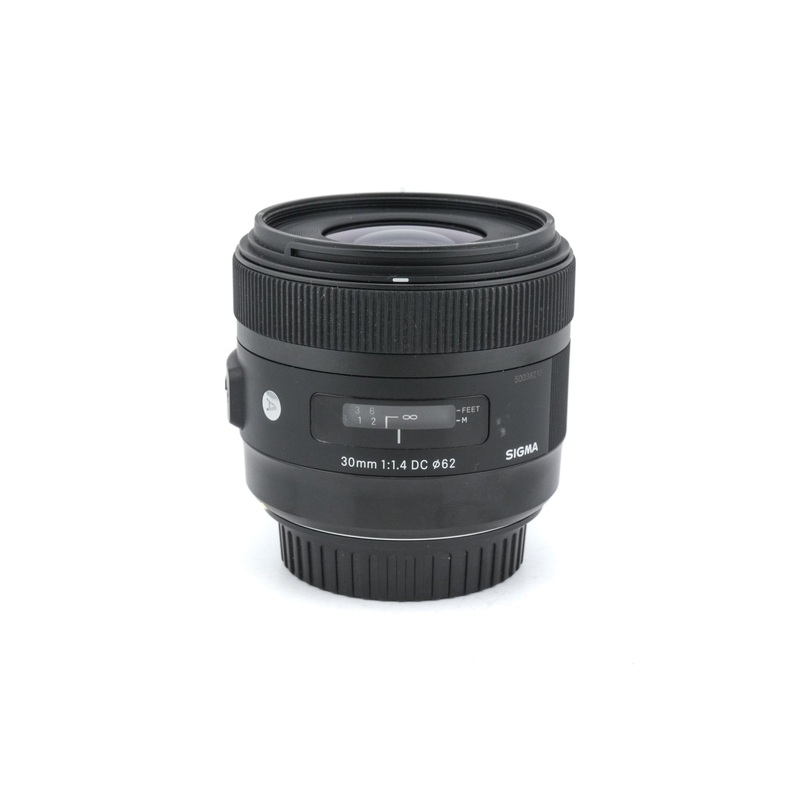 Sigma 30mm f1.4 DC Art