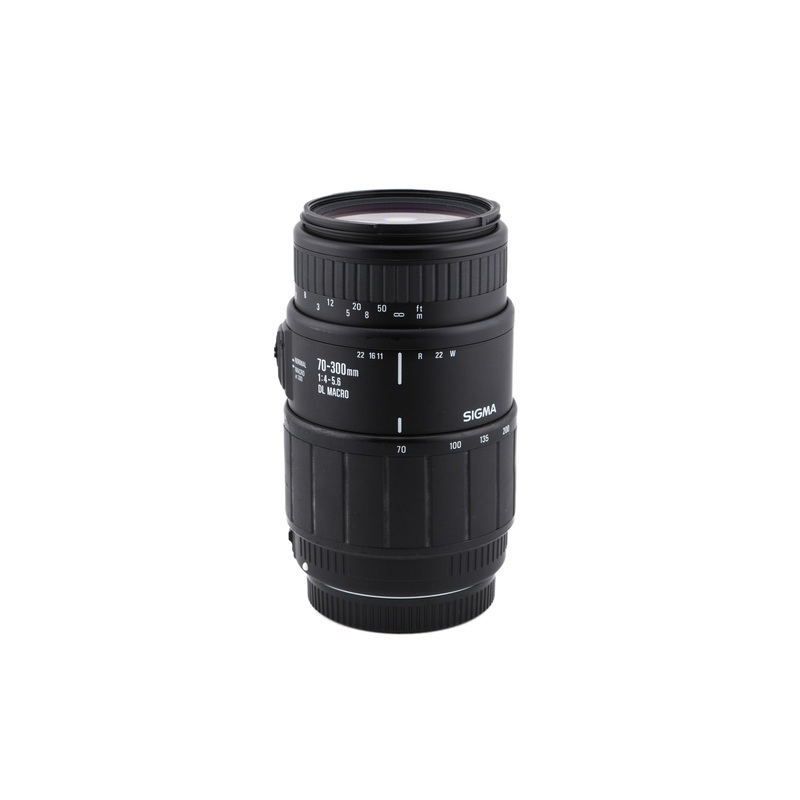 Sigma 70-300mm f4-5.6 DL Macro