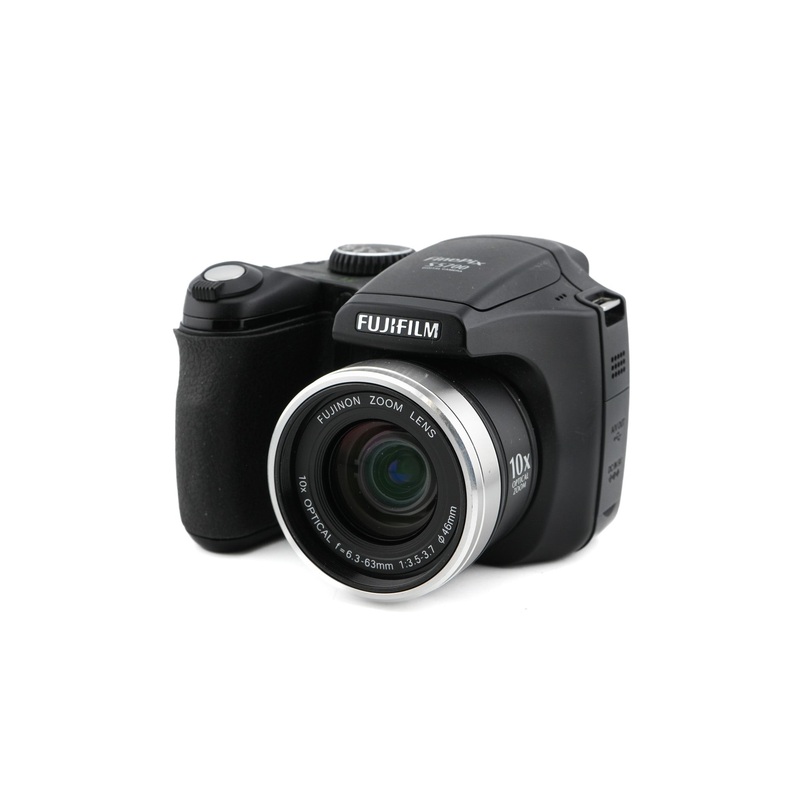 Fuji FinePix S700