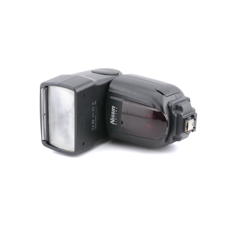 Nissin Di700A