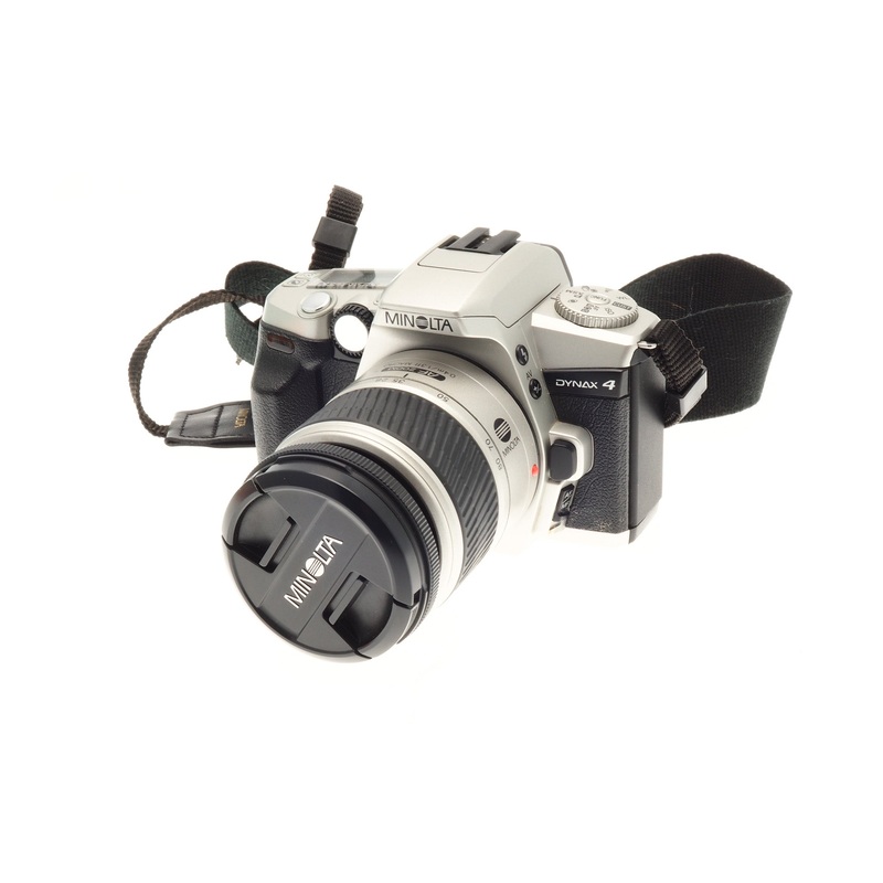 Minolta Dynax 4 + 28-80mm f3.5-5.6 AF Zoom