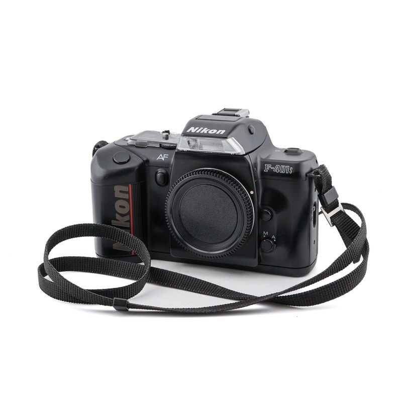 Nikon F-401s