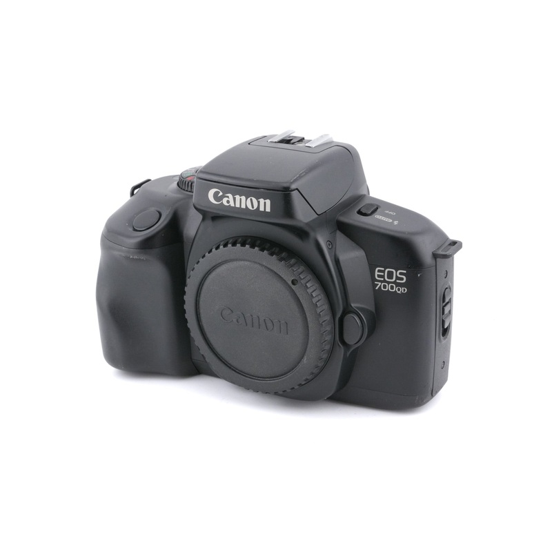 Canon EOS 700