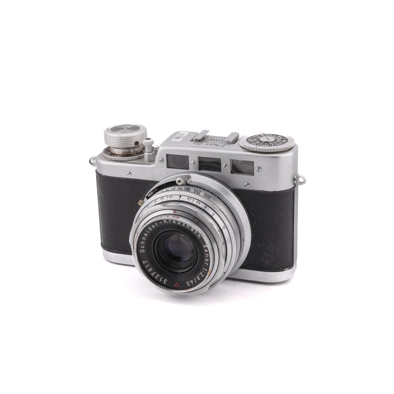 Diax IIa + 45mm f2.8 Xenar