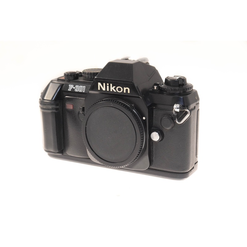 Nikon F-301