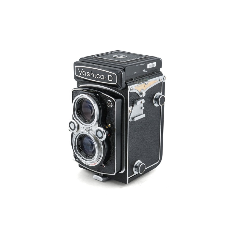 Yashica D