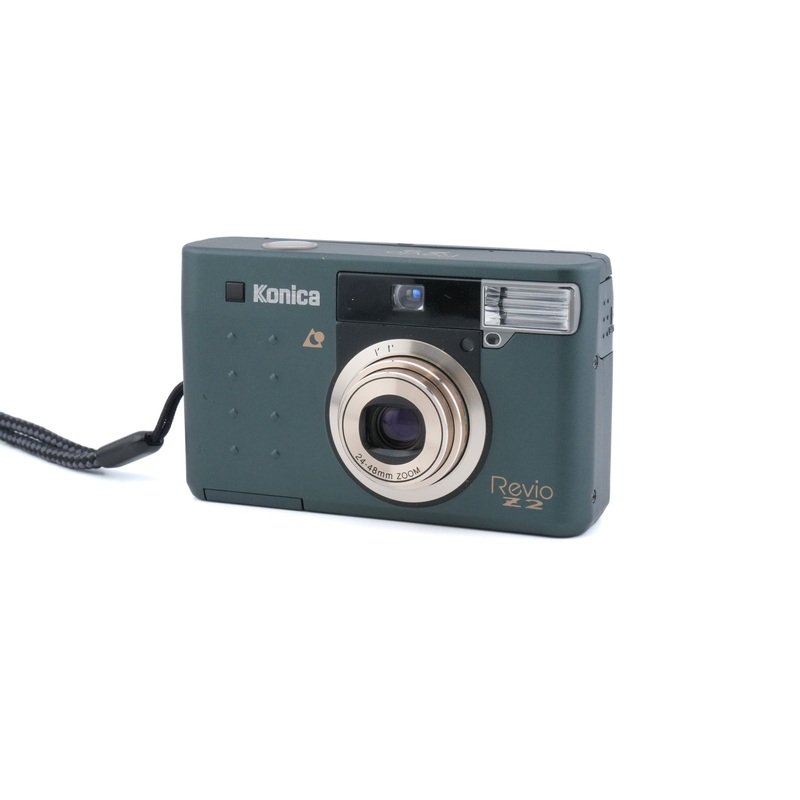 Konica Revio Z2