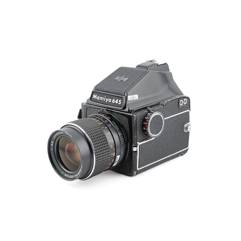 Mamiya M645 + 55mm f2.8 Sekor C + M645 Prism Finder